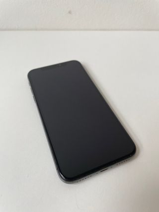iPhone X Grigio Siderale Stato batteria: 96%