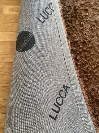 Alfombra marrón poliéster