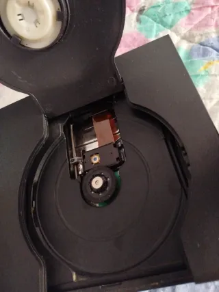 Ps2 Slim Negra con cables y maletín