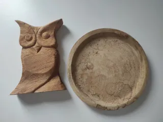 Figura búho y plato decorativo madera