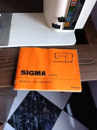 Máquina de coser Sigma 2000SL