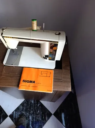Máquina de coser Sigma 2000SL
