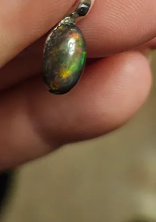 Colgante Ópalo Negro Fuego