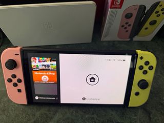 Nintendo Switch OLED Bianca + pack