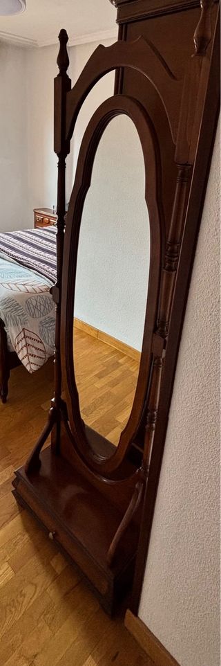 Espejo de pie madera maciza con cajón