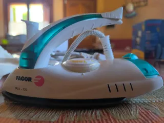 Plancha de viaje Fagor