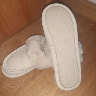 Zapatillas casa pelo sintético beige women'secret