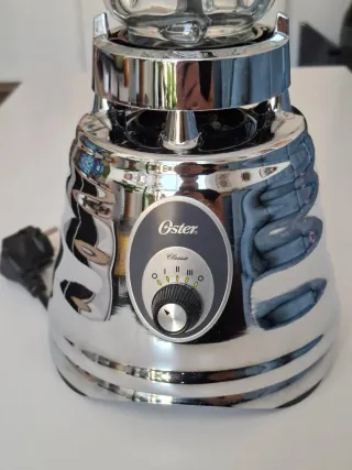 Batidora Oster Classic Cromada