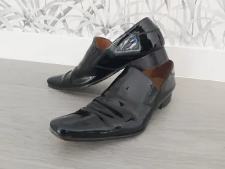 Zapatos de vestir españoles negros