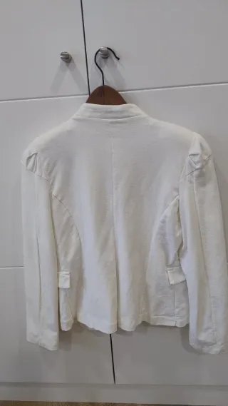 Chaqueta blanca militar botones