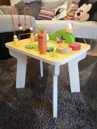 Mesa de atividades Janod