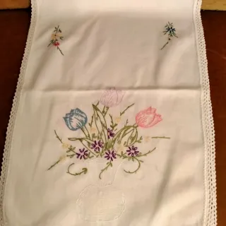 Lotto di 7 centrini vintage