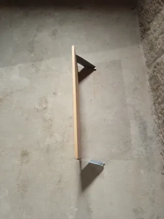 Estantería madera y metal