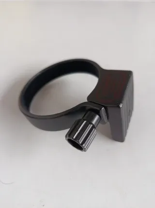 Anillo trípode Canon 100 macro.