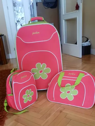 Conjunto Viaje Infantil Jaslen Flores