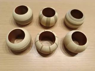 Juego 6 servilletas y portaservilletas de madera