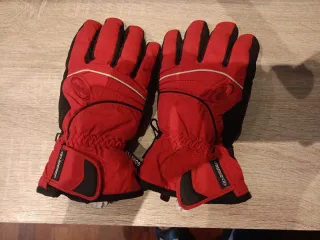 Guantes de esquí rojos Gore-Tex