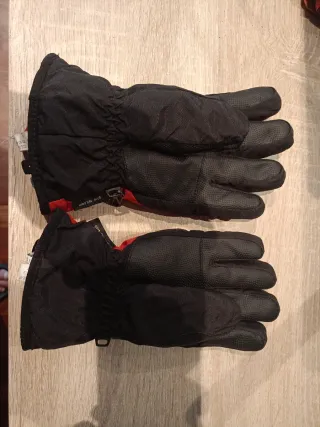 Guantes de esquí rojos Gore-Tex