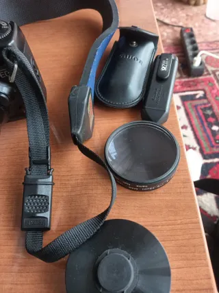 Cámara Canon EOS 10 con 2 objetivos