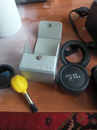 Cámara Canon EOS 10 con 2 objetivos