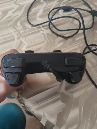 Mando PS4 con cable naranja