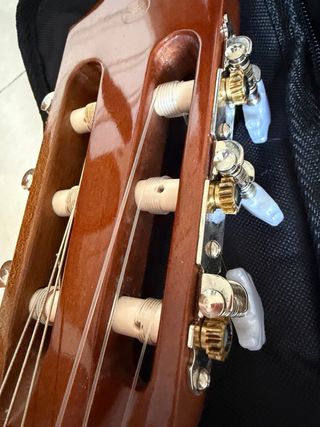 Guitarra Clásica Yamaha CS40 3/4