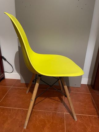 Sillas Diseño escandinavo. Varios colores.