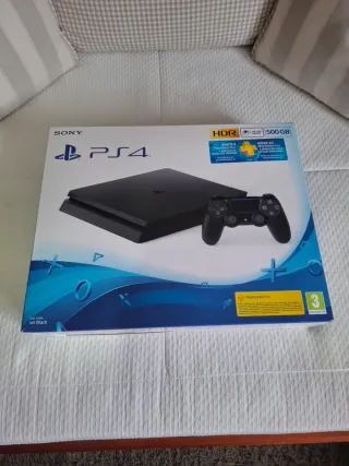 PS4 (Playstation 4) con 2 Dualshocks