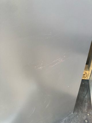 Cajonera metallica grigia con 4 cassetti