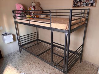 Litera Metálica Gris