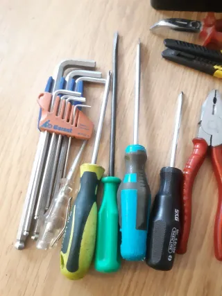 Caja de herramientas con accesorios