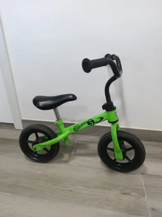 Bicicleta sin pedales Chicco Verde