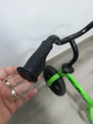 Bicicleta sin pedales Chicco Verde