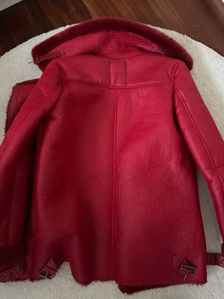 Cazadora Biker Roja con Pelo Bershka