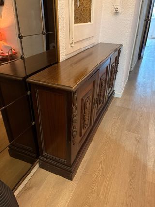 Mueble recibidor antiguo de madera
