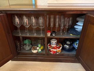 Mueble recibidor antiguo de madera