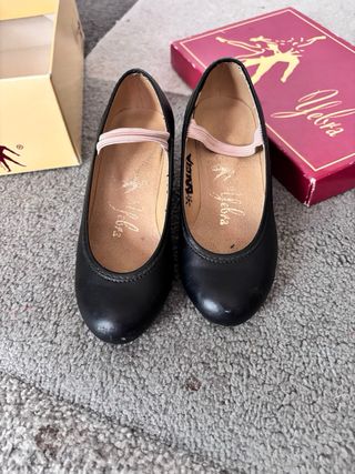 Zapatos Flamenco Negros Yebra Niña talla 25