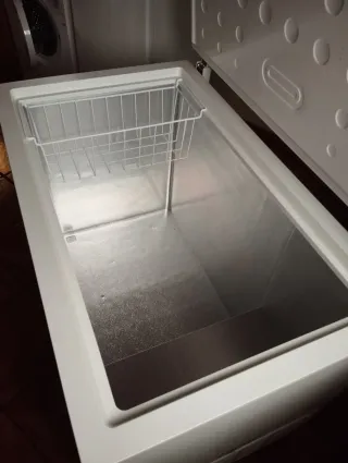 Congelador Svan SVCH316DDC 308L