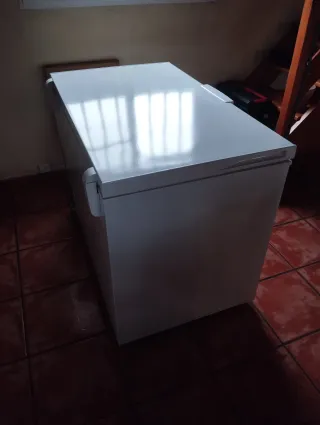 Congelador Svan SVCH316DDC 308L