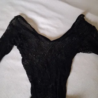 Body con giarrettiere e calze a rete