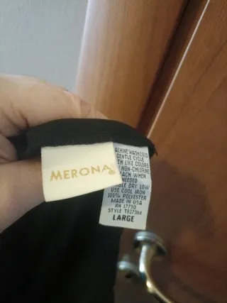 Abito tubino nero lungo con spacco posteriore