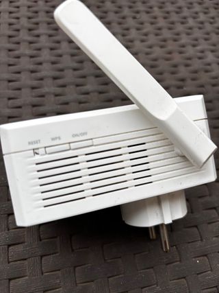 Repetidor WiFi TP-Link TL-WA860RE N300