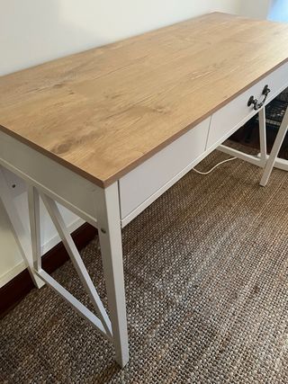 Escritorio madera y metal blanco