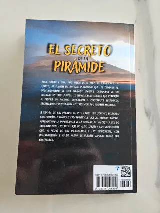 El secreto de la pirámide: Un libro de aventura...