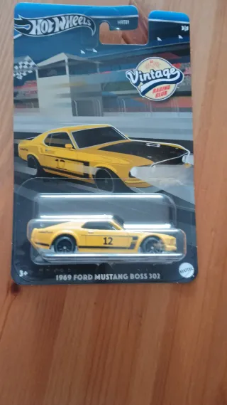 Hot Wheels Vintage y Fast & Furius