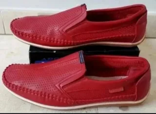 Mocasines náuticos de piel LEONAL