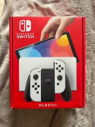 Nintendo Switch OLED Bianca - Molto curata + molto altro