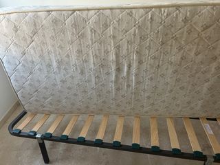 Somier con patas y colchón cama 90