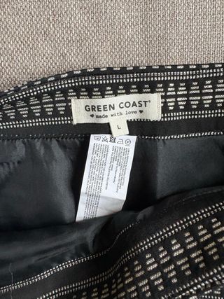 Minifalda elegante negra y blanca