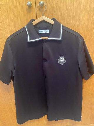 Camiseta Bershka béisbol negra Talla XS